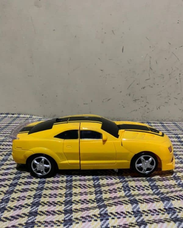 bumblebee robo car 8