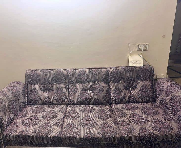 5 seater sofa for sale solid wood 1