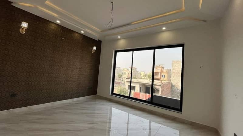 10 MARLA HOUSE FOR SALE IN FAZAIA HOUSING SCHEME TARNOL. 7