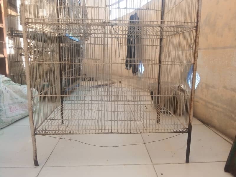 3 Portion Stong Angle Cage 4