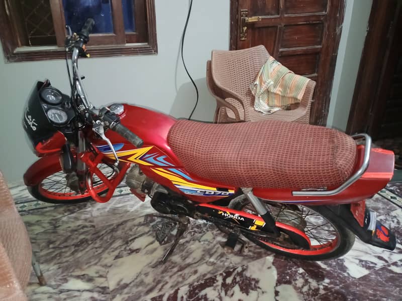 Honda CD 70 2021 3