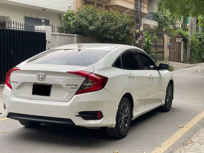 Honda Civic Oriel 2019 5