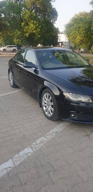 Audi A4 2011 19