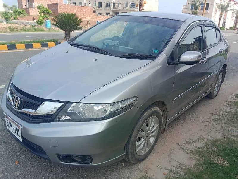 Honda city aspire. . good conditioned. orignal documents available 7