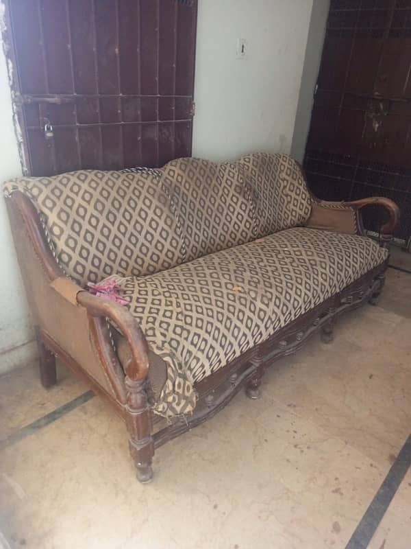 sofas used condition 3