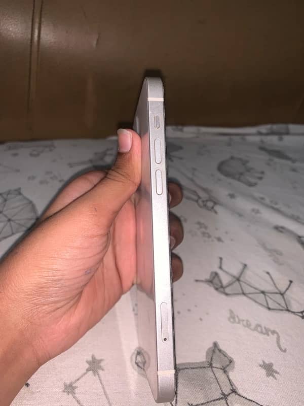 IPHONE 12 WHITE COLOR 64jb jv Sheesha piece  85 percent battery health 2