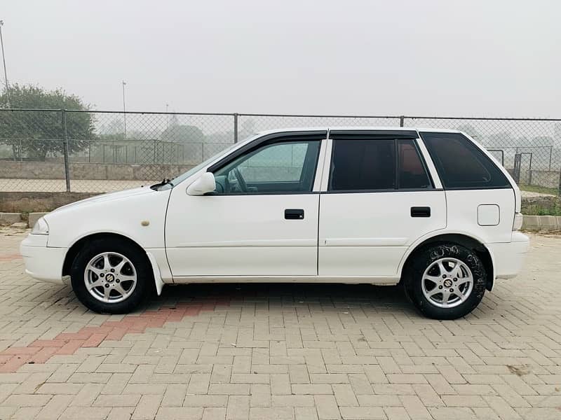 Suzuki Cultus VXL 2016 5