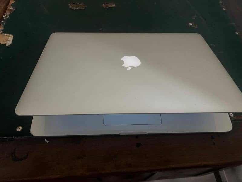 MacBook pro mid 2015 for sale 4