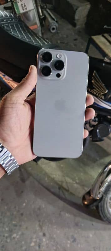 iphone 15pro max 512gb 0