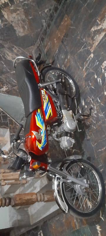 Bike lovers ky liyay bast Ha Mashallah Full  New condition All ok 0