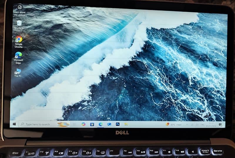 Urgent sale dell xps core i7 laptop 8gb rm 256gb SSD with touch screen 5