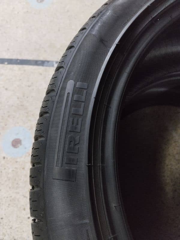 235-45-18 Pirelli 0