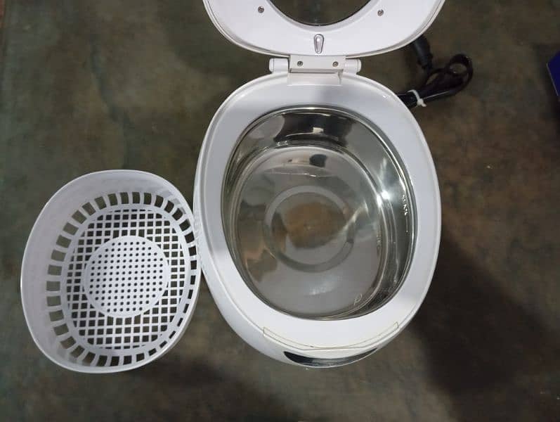 Ultrasonic cleaner 1