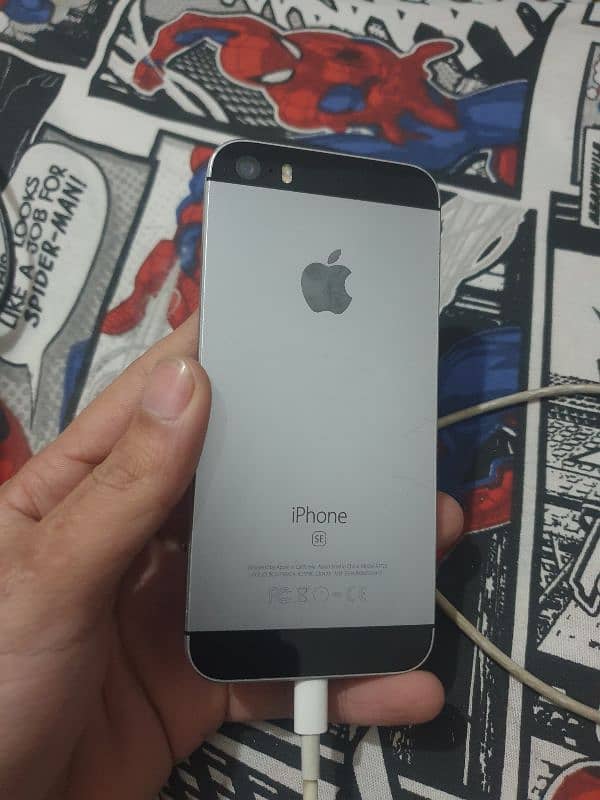 iPhone 5Se 32gb 0