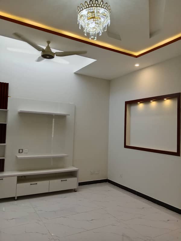 10 Marla Upper Portion Available For Rent In Sector C1 2