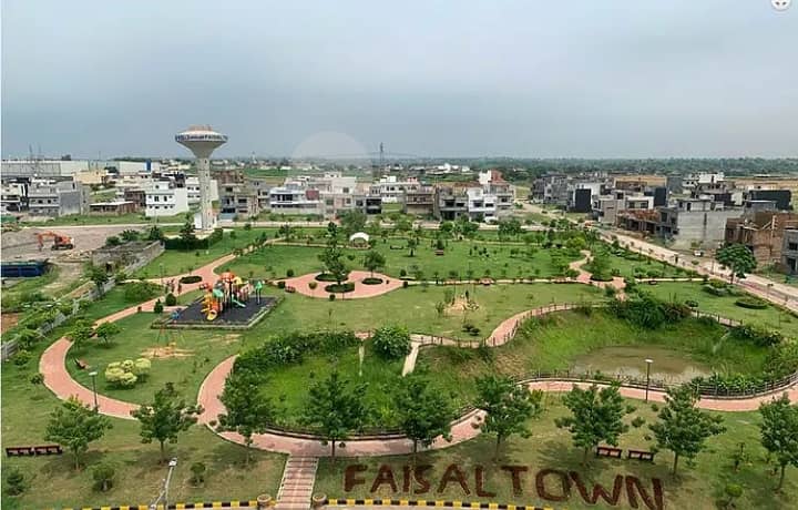 8 MARLA PARK FACING PLOT FOR SALE in FAISAL TOWN BLOCK A 6