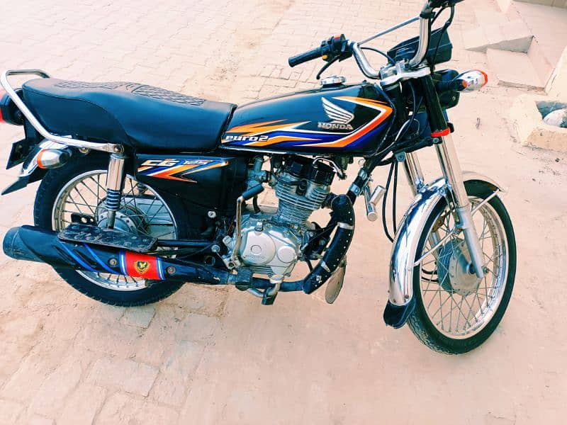 Honda CG125 2018 Lush Condition Black Beauty 3