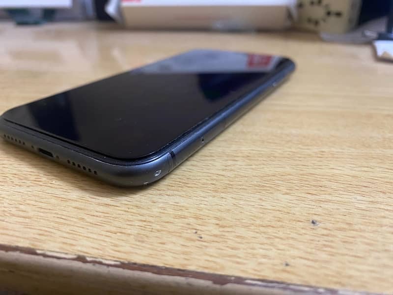 Iphone 11 PTA Approved 64 GB 3