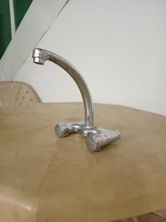 Heavy duty kitchen tap