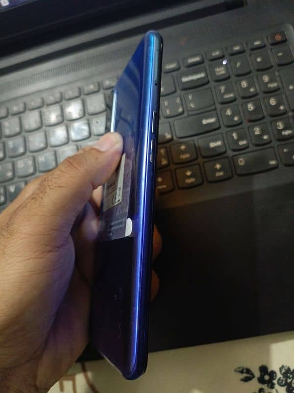 Oppo Reno 3pro 03224576776 3