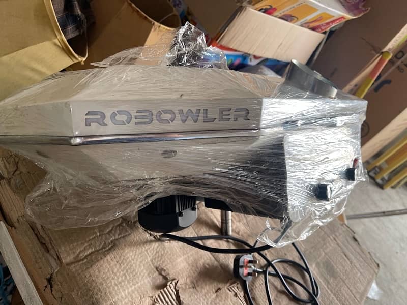 Hard Bowler Bowling Machine | RoBowler 5