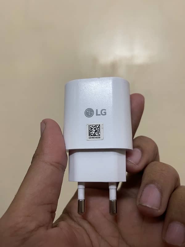 Lg v60 thinq orignal charger 1