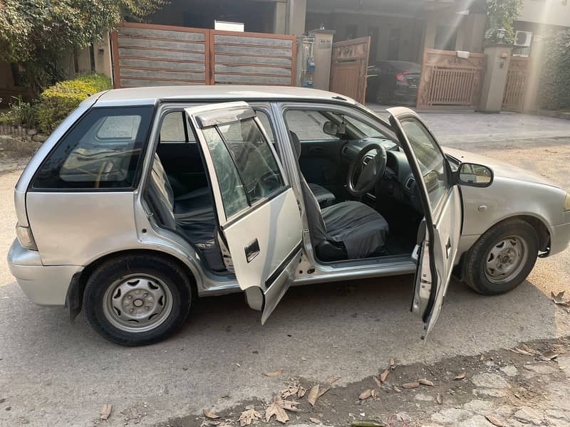 Suzuki Cultus 2011 – Excellent Condition 8