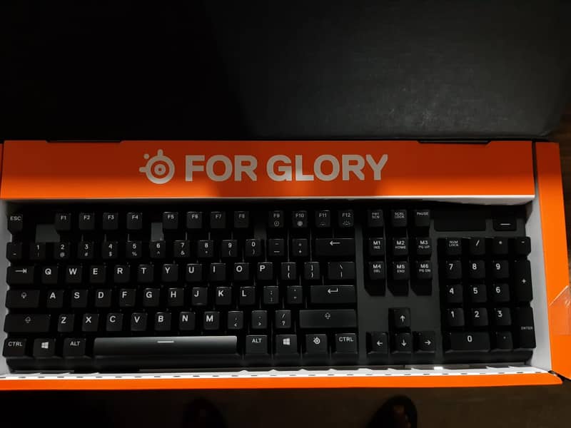 Steelseries Apex 7 MECHANICAL GAMING KEYBOARD 3