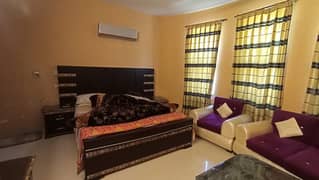 10 MARLA FULL HOUSE FOR SALE IN REAL COTTAGES NEAR DHA PHASE 1