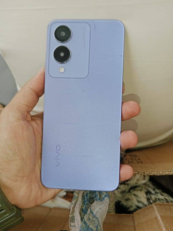 vivo y17s 4