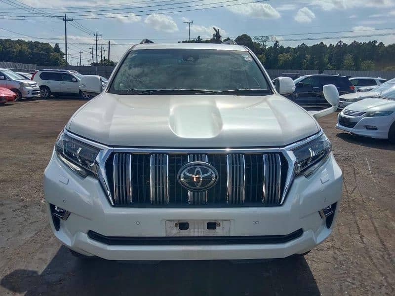 TOYOTA PRADO TX 2019 PEARl white 1