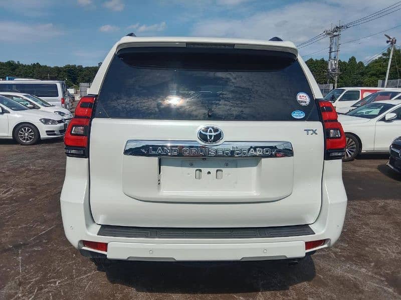 TOYOTA PRADO TX 2019 PEARl white 4