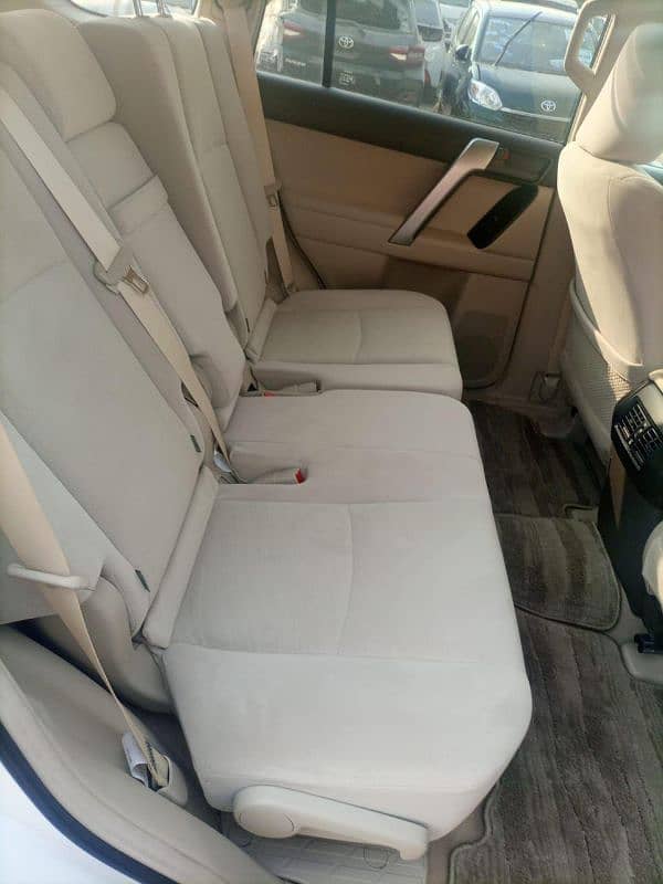 TOYOTA PRADO TX 2019 PEARl white 8