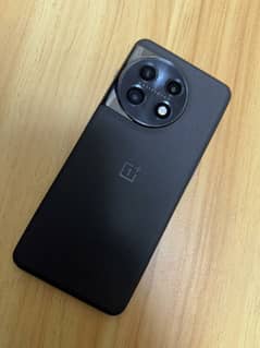 OnePlus 11