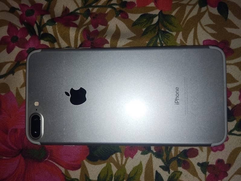 iphone 7plus pta Approved 2