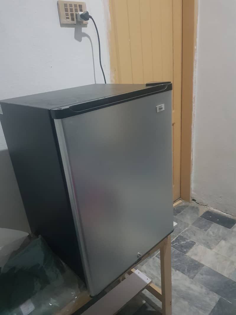 Haier one door Refrigerator 0