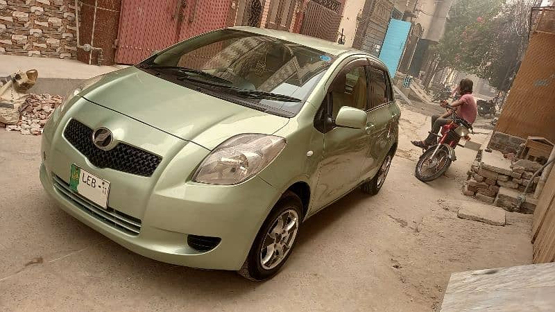 Toyota Vitz 2006 IMPORT 2011 3