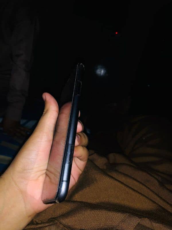 iPhone 11 1