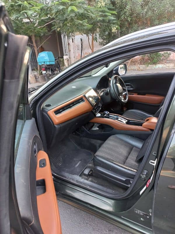 Honda Vezel 2014/2018 Z PACKAGE Orange Room Top Of The Line 9