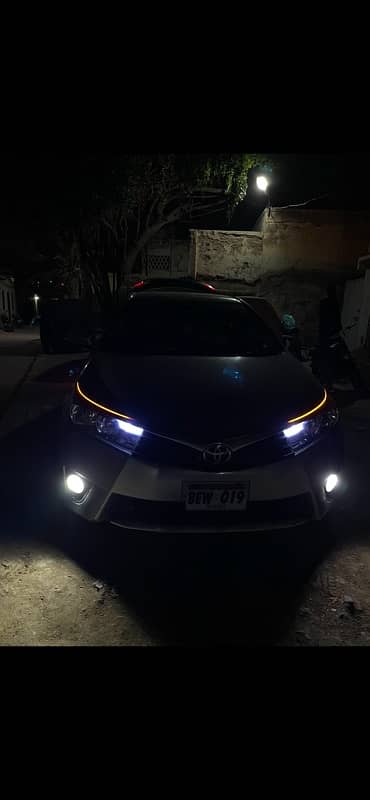 Toyota Corolla GLI 2015 Auto 2