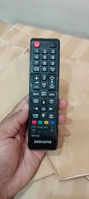 Samsung LED for sale in excellent condition 2