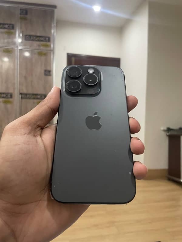 iPhone 15 Pro (Non-Pta) 1