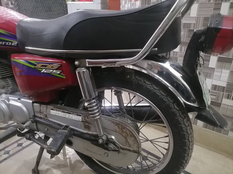 Honda CG 125 2017 8