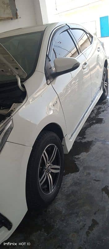 Toyota Corolla XLI 2015 3