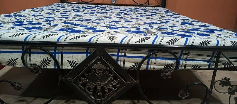 Iron bed for sale 2