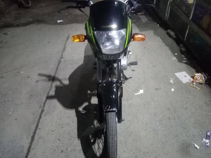 Honda CG 125 model 2015 4