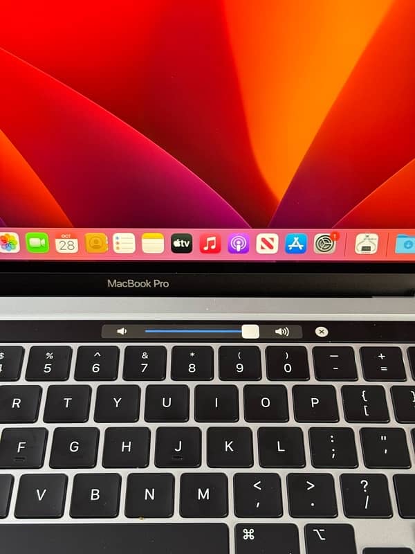 Macbook Pro M2 2022 Touchbar 6