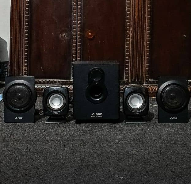 F&D Speakers (No Bluetooth) 0