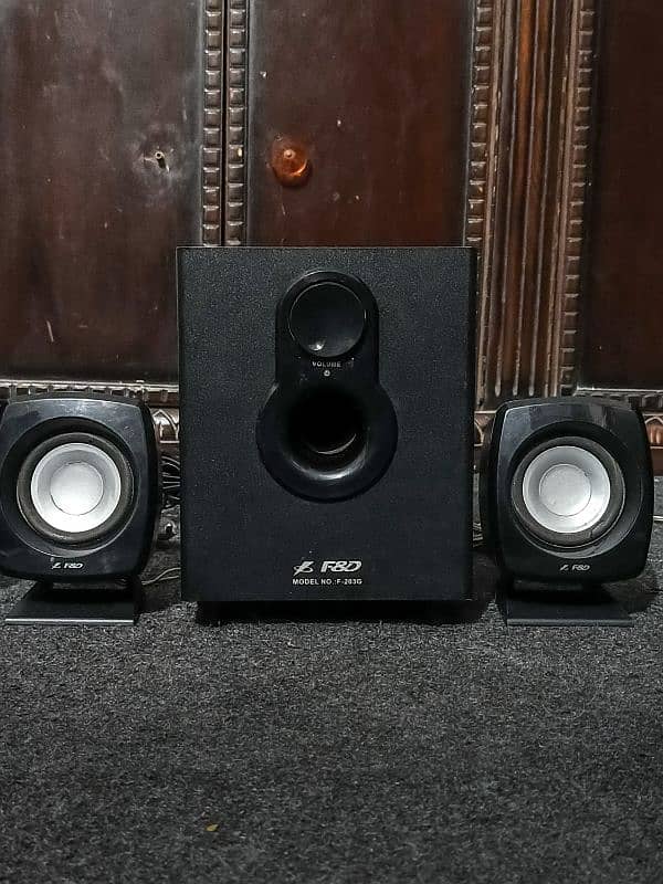 F&D Speakers (No Bluetooth) 1