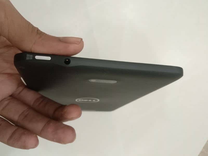 Dell Venue 8 Pro 4